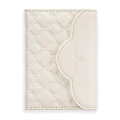 Kendra Scott Trifold MagSafe Wallet